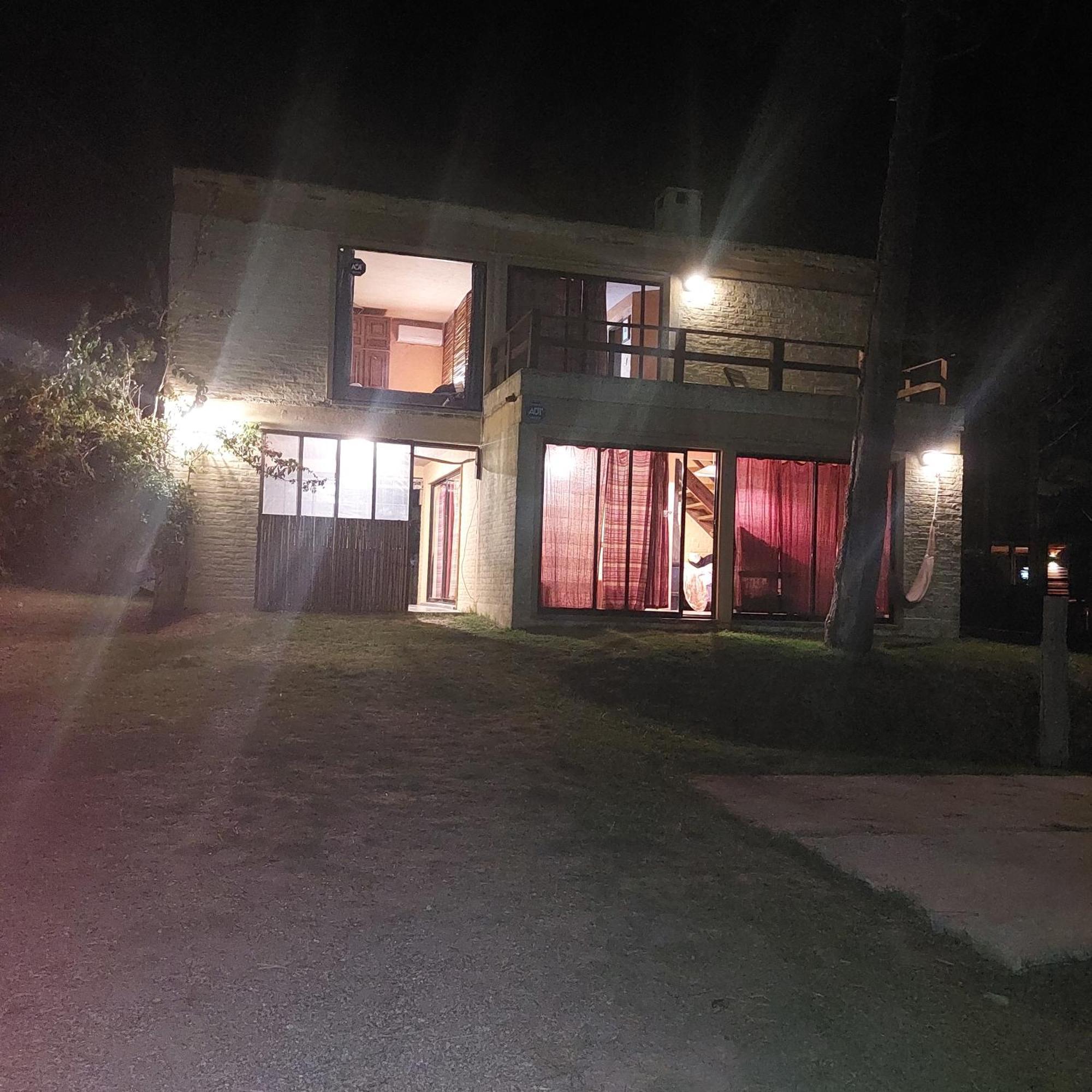 Вілла Casa Amarilla Con Jacuzzi Пунта-дель-Діабло Екстер'єр фото